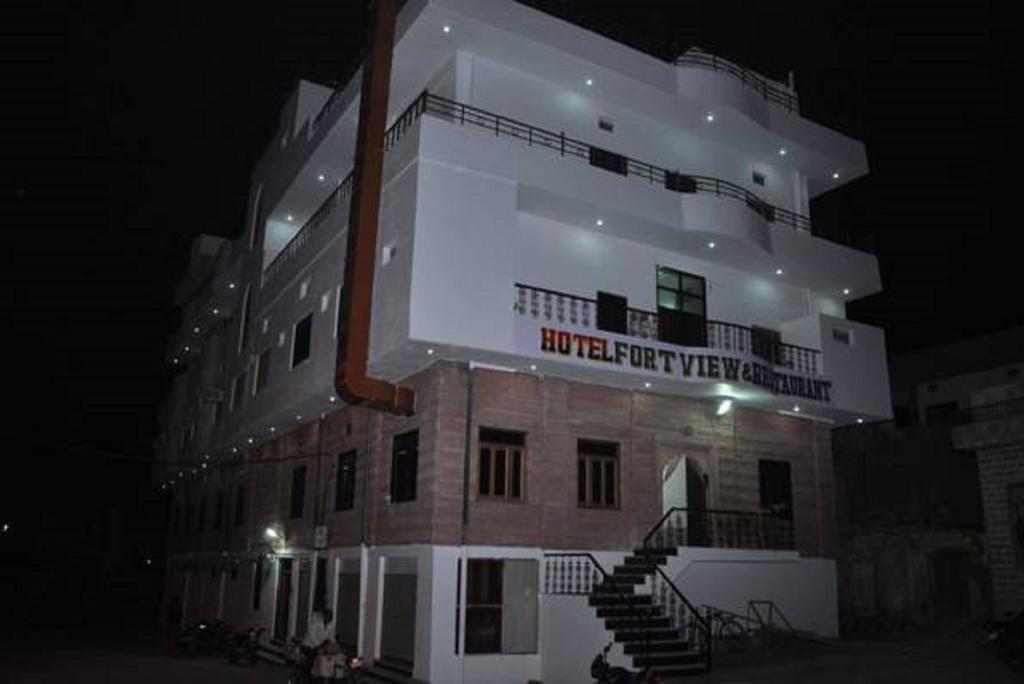 Phalodi  Hotel Fort View & Restaurant מראה חיצוני תמונה