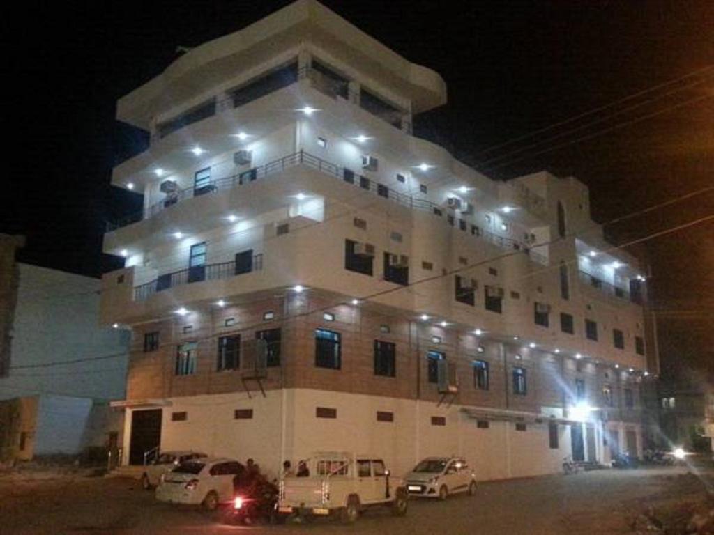 Phalodi  Hotel Fort View & Restaurant מראה חיצוני תמונה